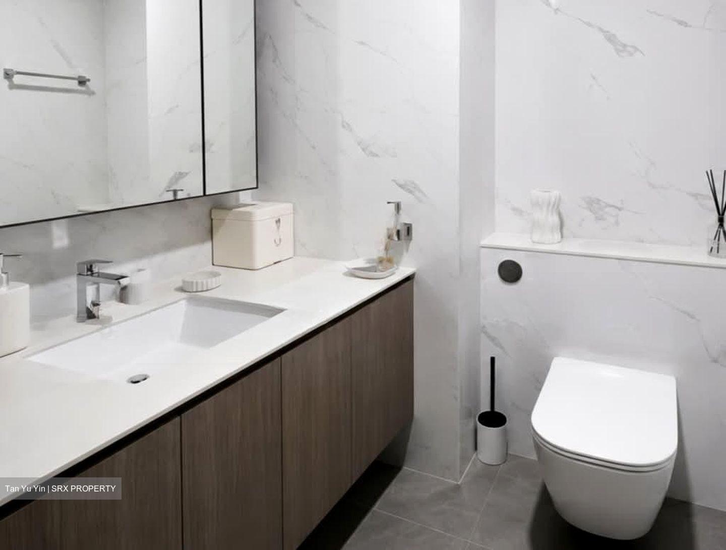 The Watergardens At Canberra (D27), Apartment #558857771